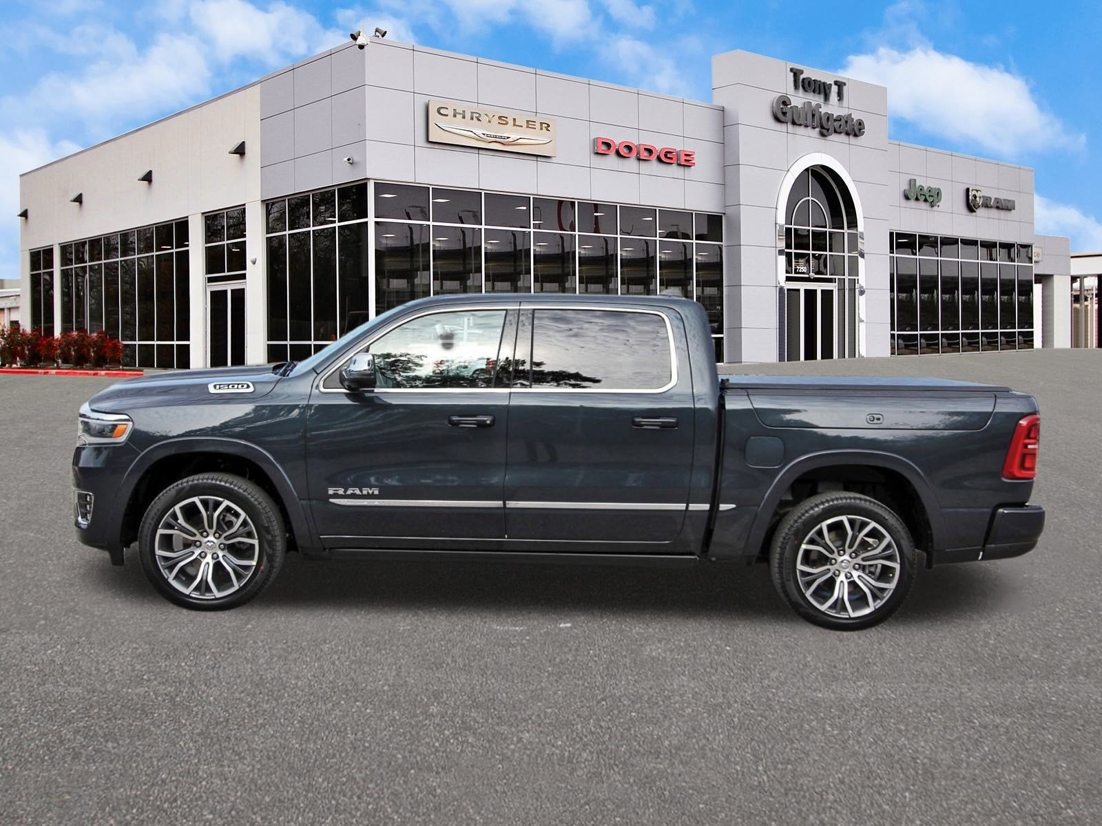 2026 RAM 1500 Tungsten 4x4 Crew Cab 5'7" Box