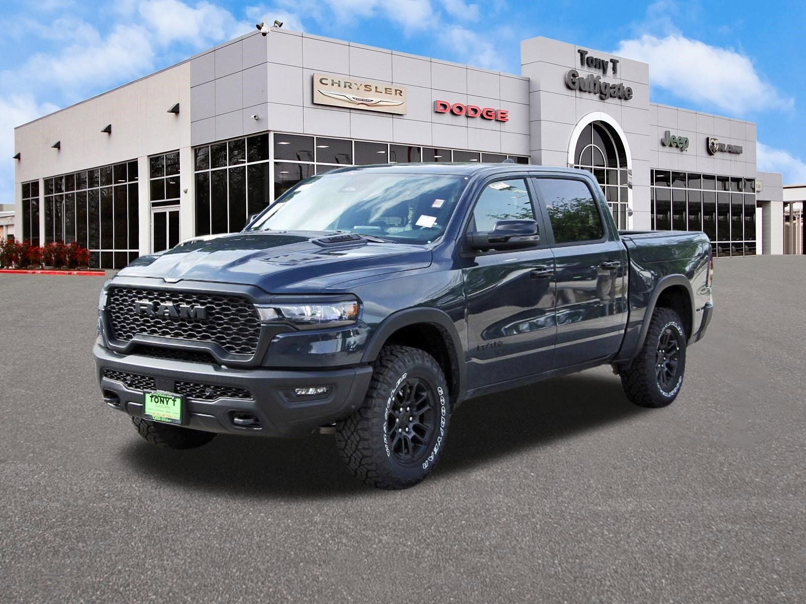 2026 RAM 1500 Rebel 4x4 Crew Cab 5'7" Box