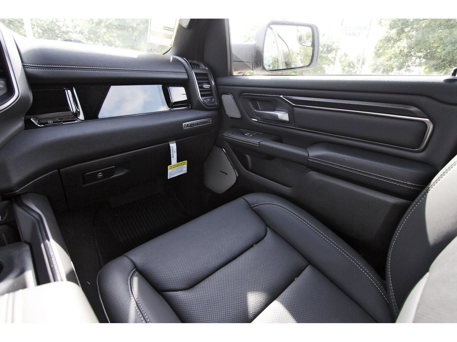 2026 RAM 1500 Rebel 4x4 Crew Cab 5'7" Box