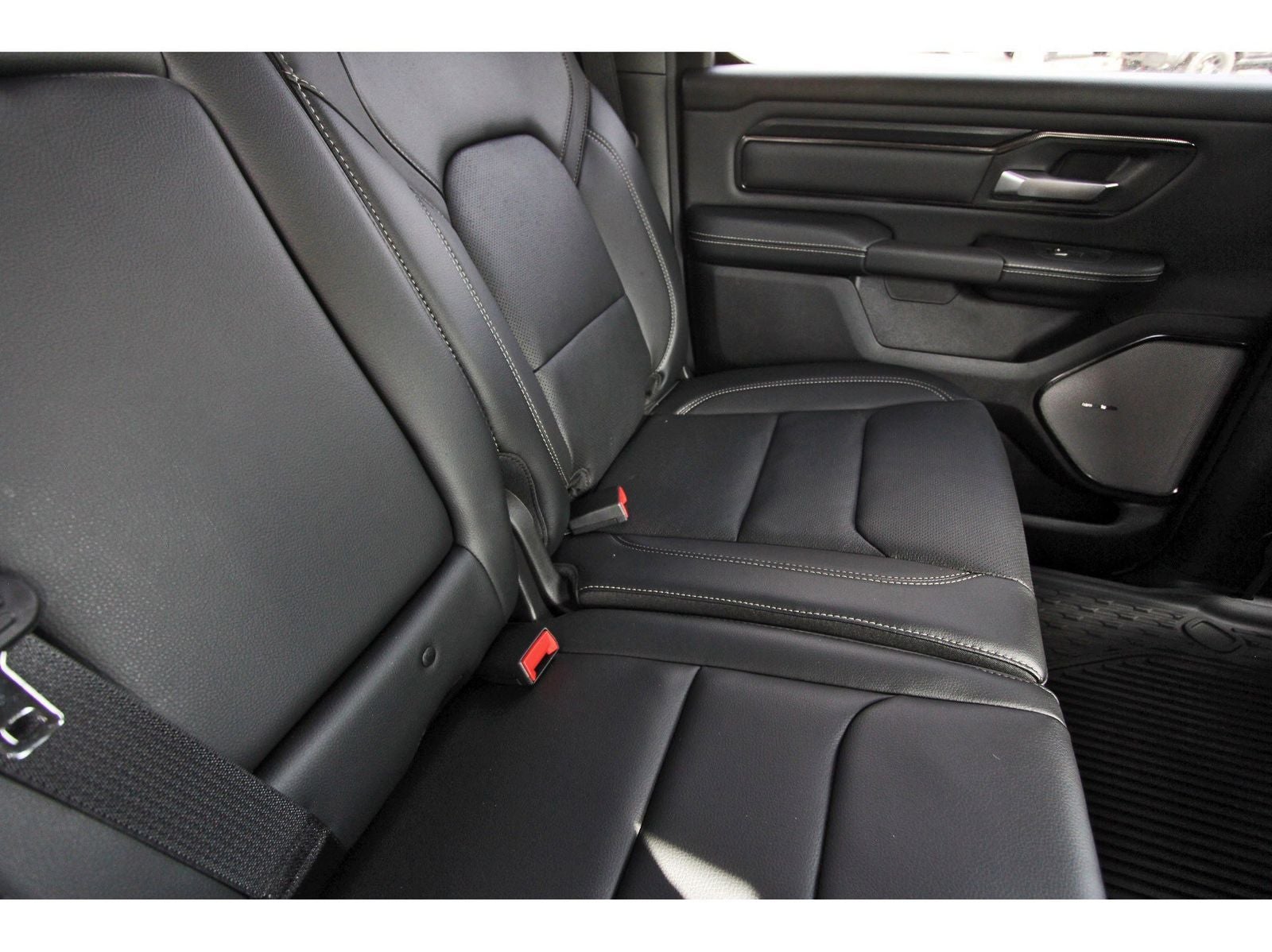 2026 RAM 1500 Rebel 4x4 Crew Cab 5'7" Box