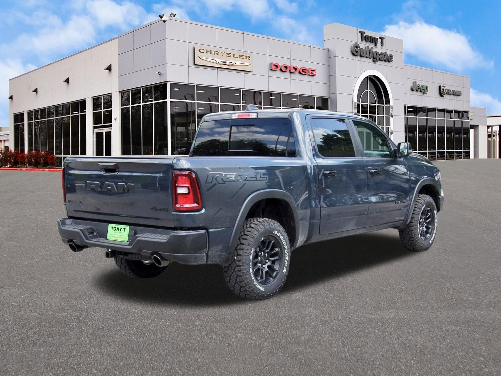 2026 RAM 1500 Rebel 4x4 Crew Cab 5'7" Box
