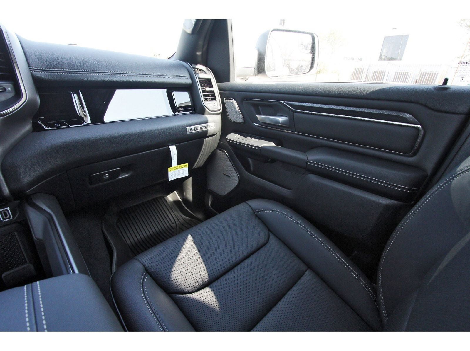 2026 RAM 1500 Rebel 4x4 Crew Cab 5'7" Box