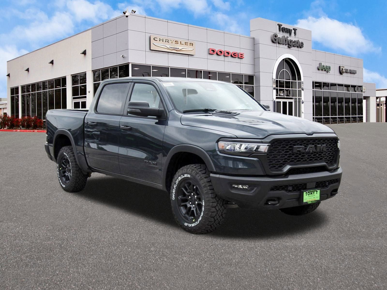 2026 RAM 1500 Rebel 4x4 Crew Cab 5'7" Box