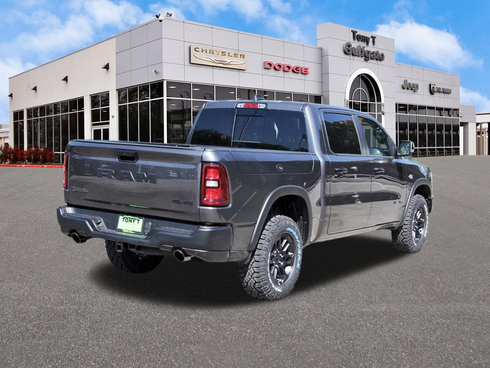 2026 RAM 1500 Rebel 4x4 Crew Cab 5'7" Box