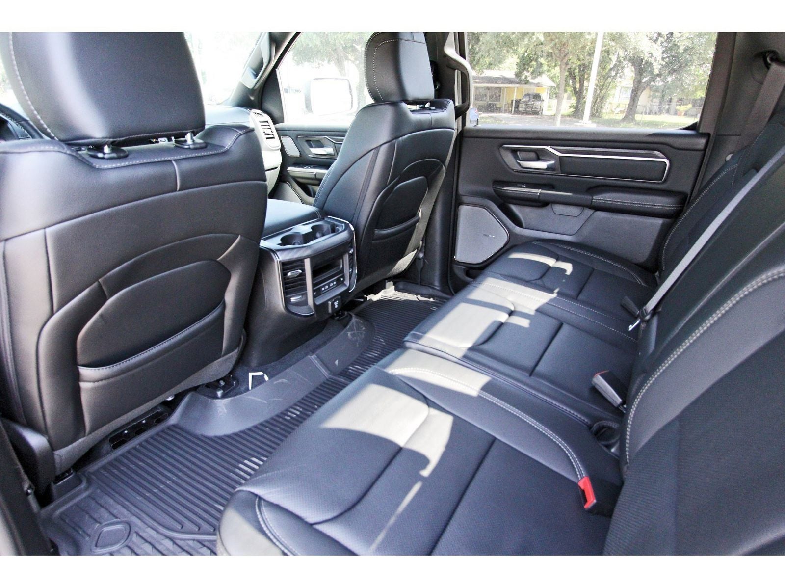 2026 RAM 1500 Rebel 4x4 Crew Cab 5'7" Box