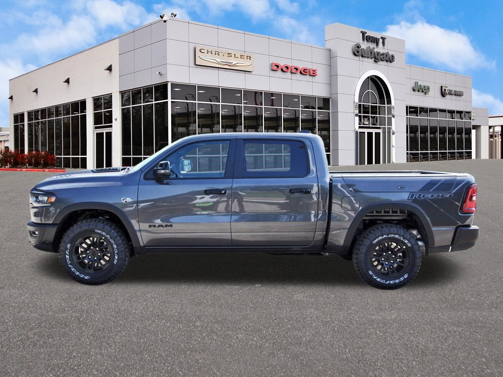 2026 RAM 1500 Rebel 4x4 Crew Cab 5'7" Box
