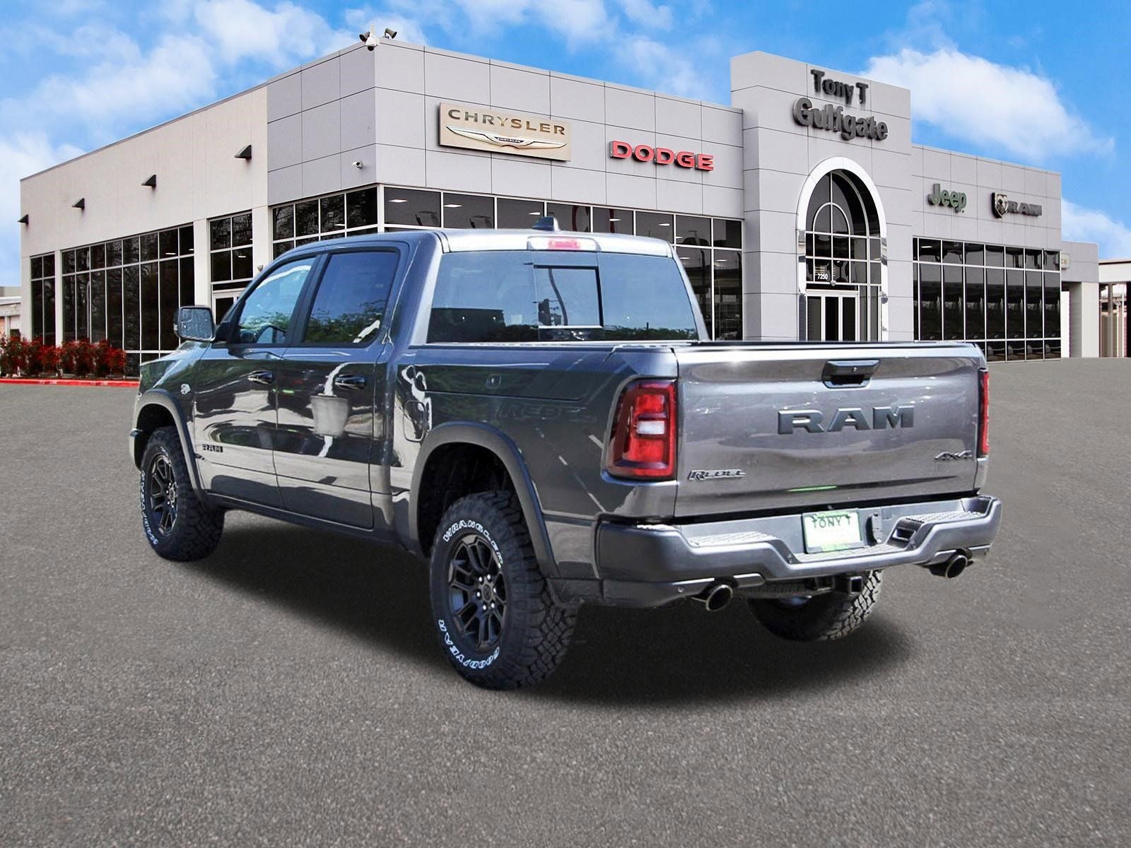 2026 RAM 1500 Rebel 4x4 Crew Cab 5'7" Box