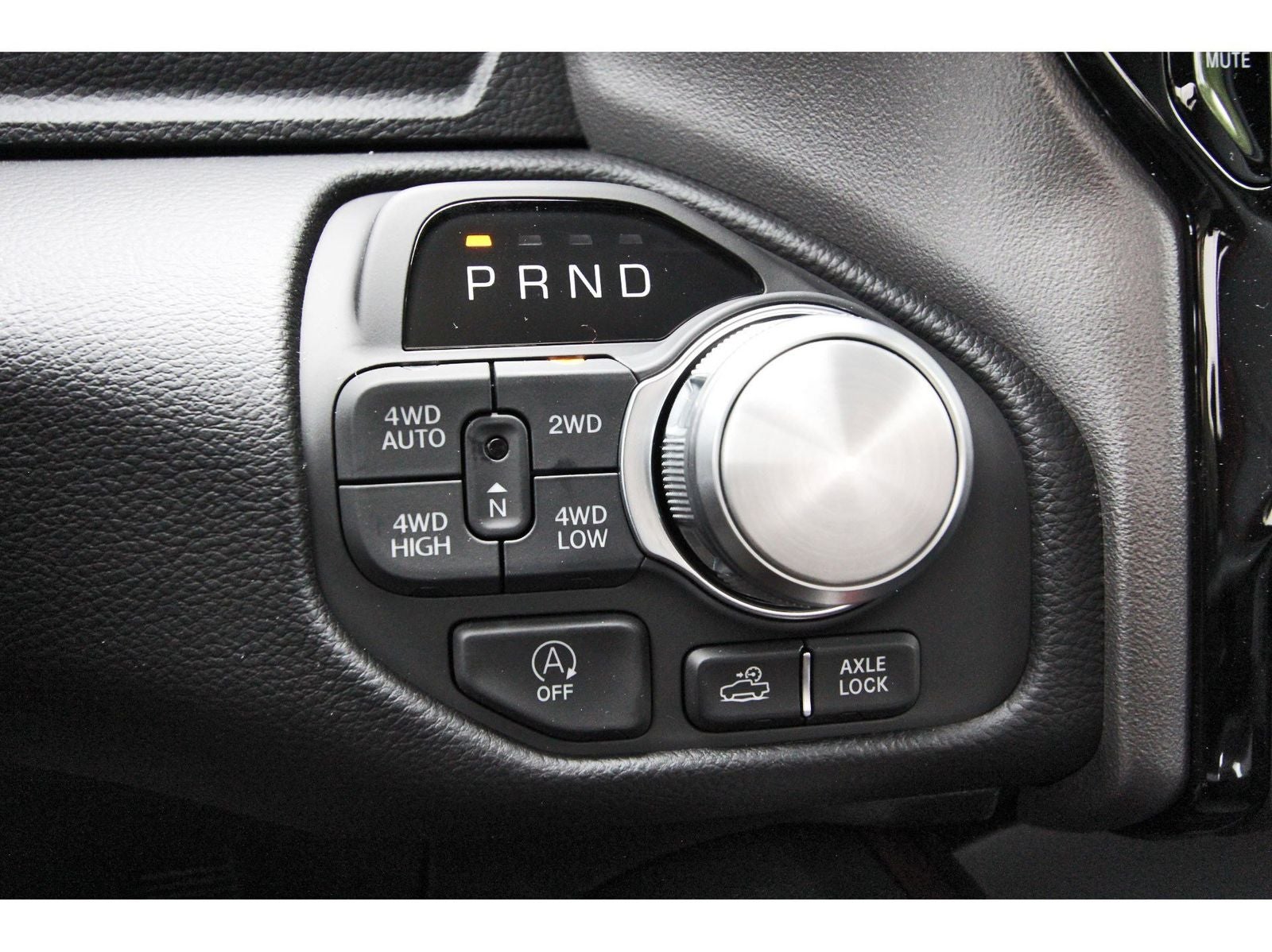 2026 RAM 1500 Rebel 4x4 Crew Cab 5'7" Box