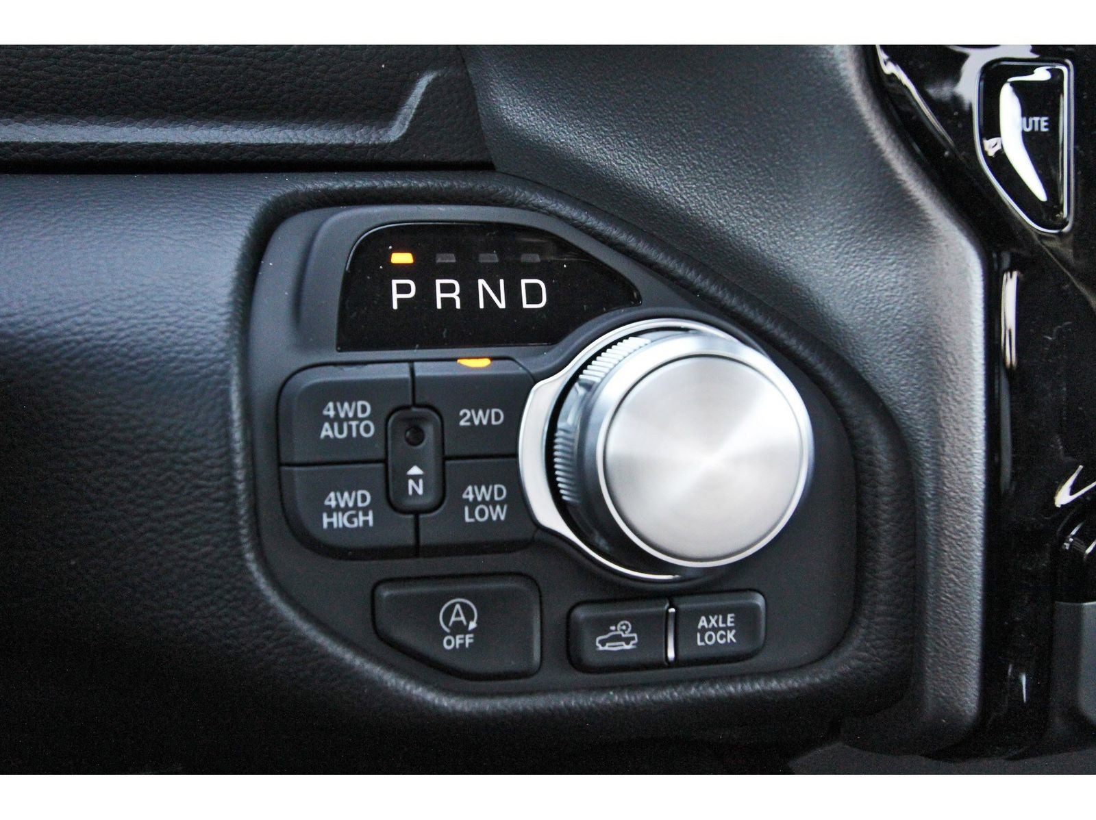 2026 RAM 1500 Rebel 4x4 Crew Cab 5'7" Box