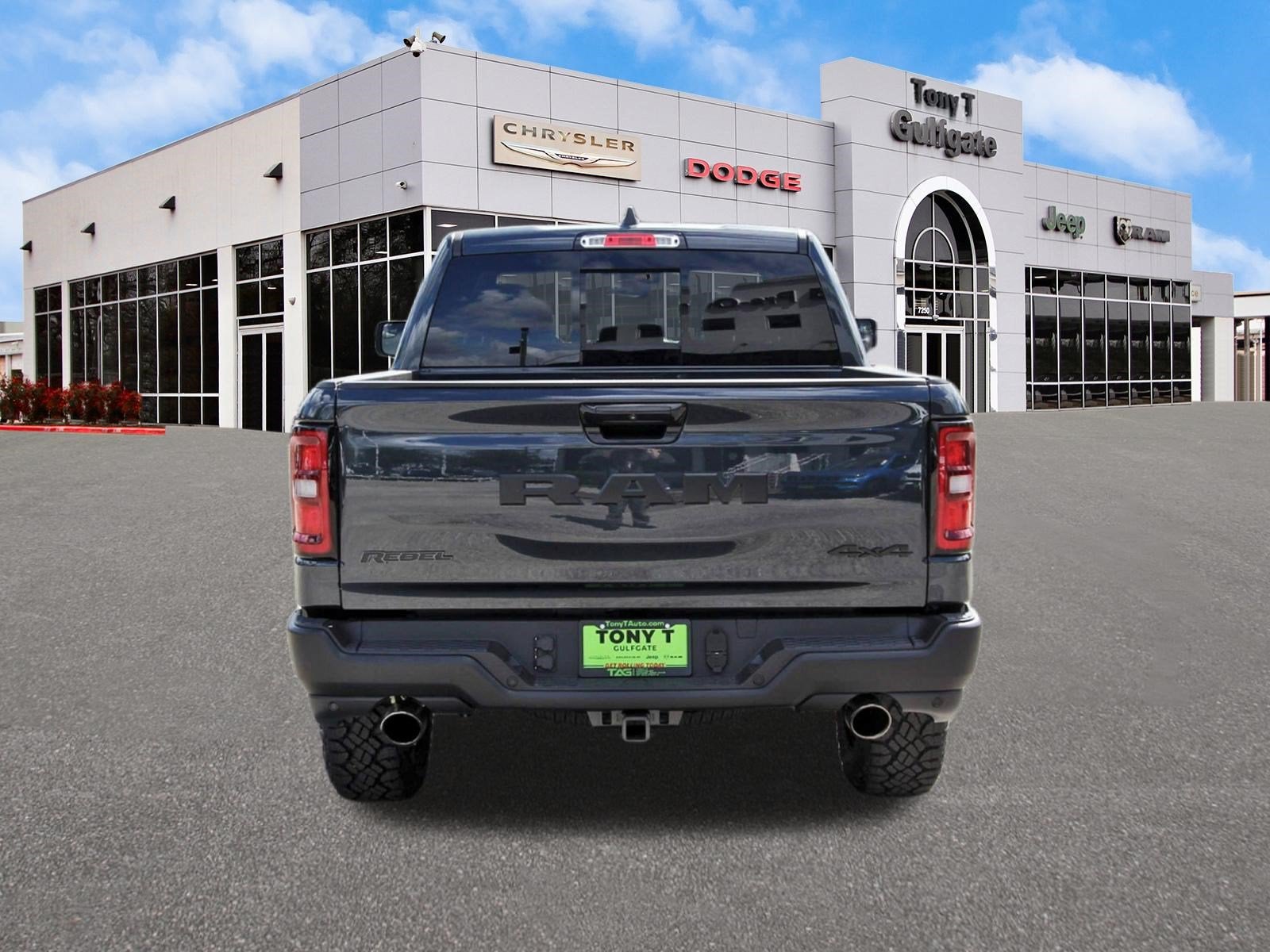 2027 RAM 1500 Rebel 4x4 Crew Cab 5'7" Box