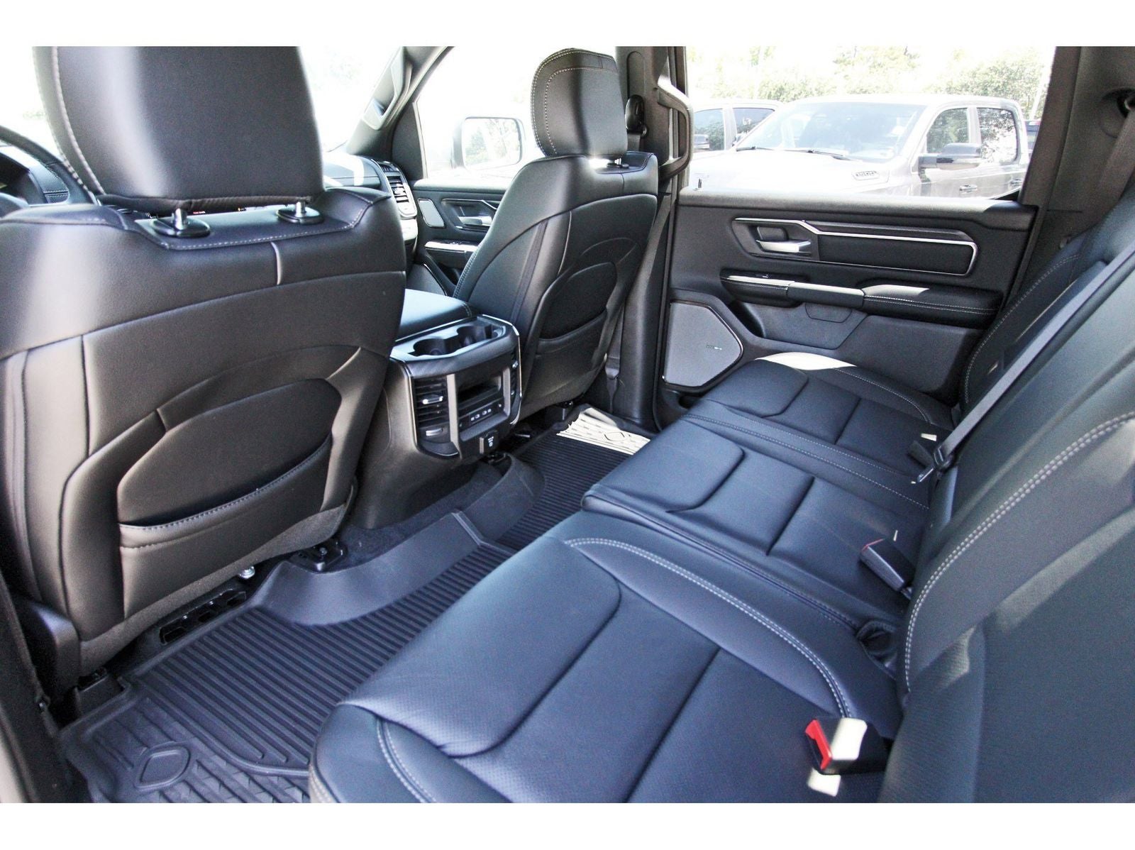 2026 RAM 1500 Rebel 4x4 Crew Cab 5'7" Box