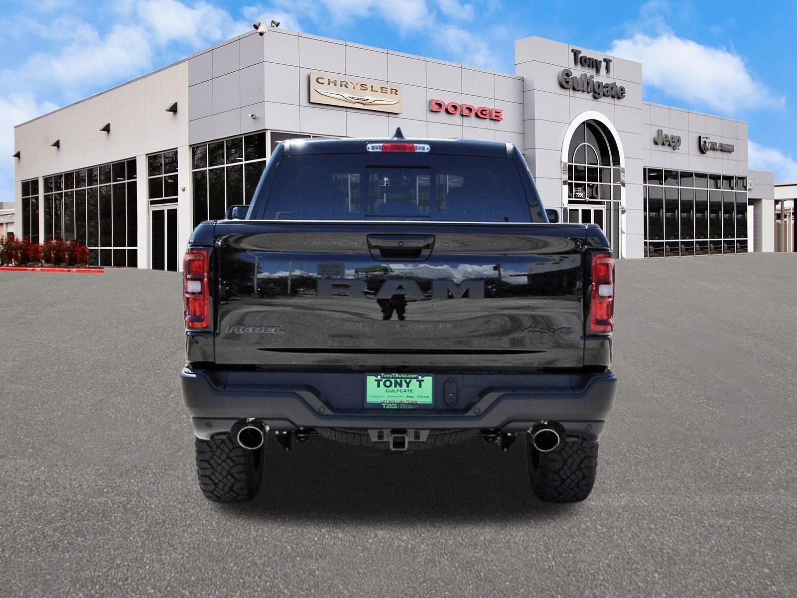 2026 RAM 1500 Rebel 4x4 Crew Cab 5'7" Box