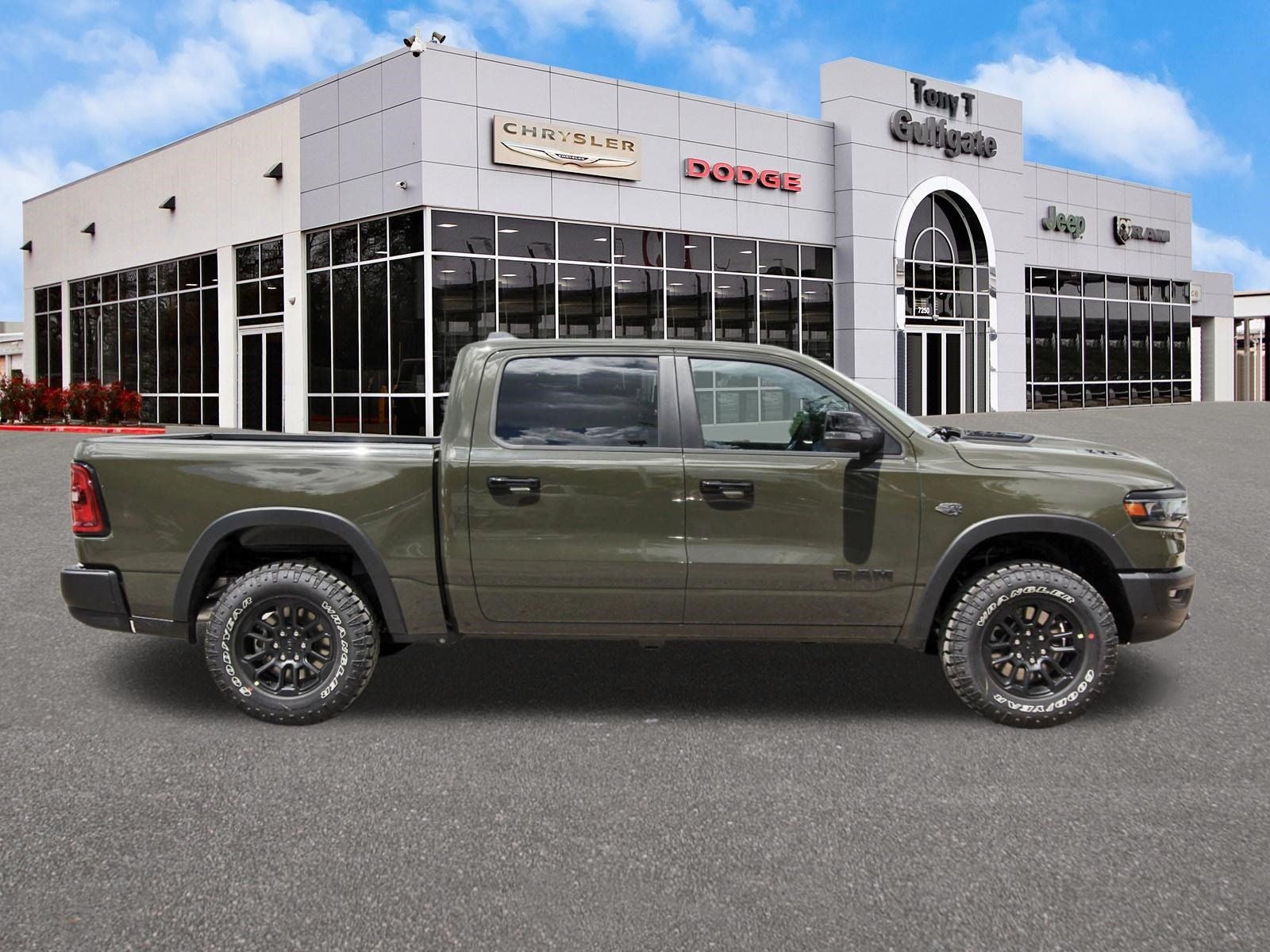 2027 RAM 1500 Rebel 4x4 Crew Cab 5'7" Box