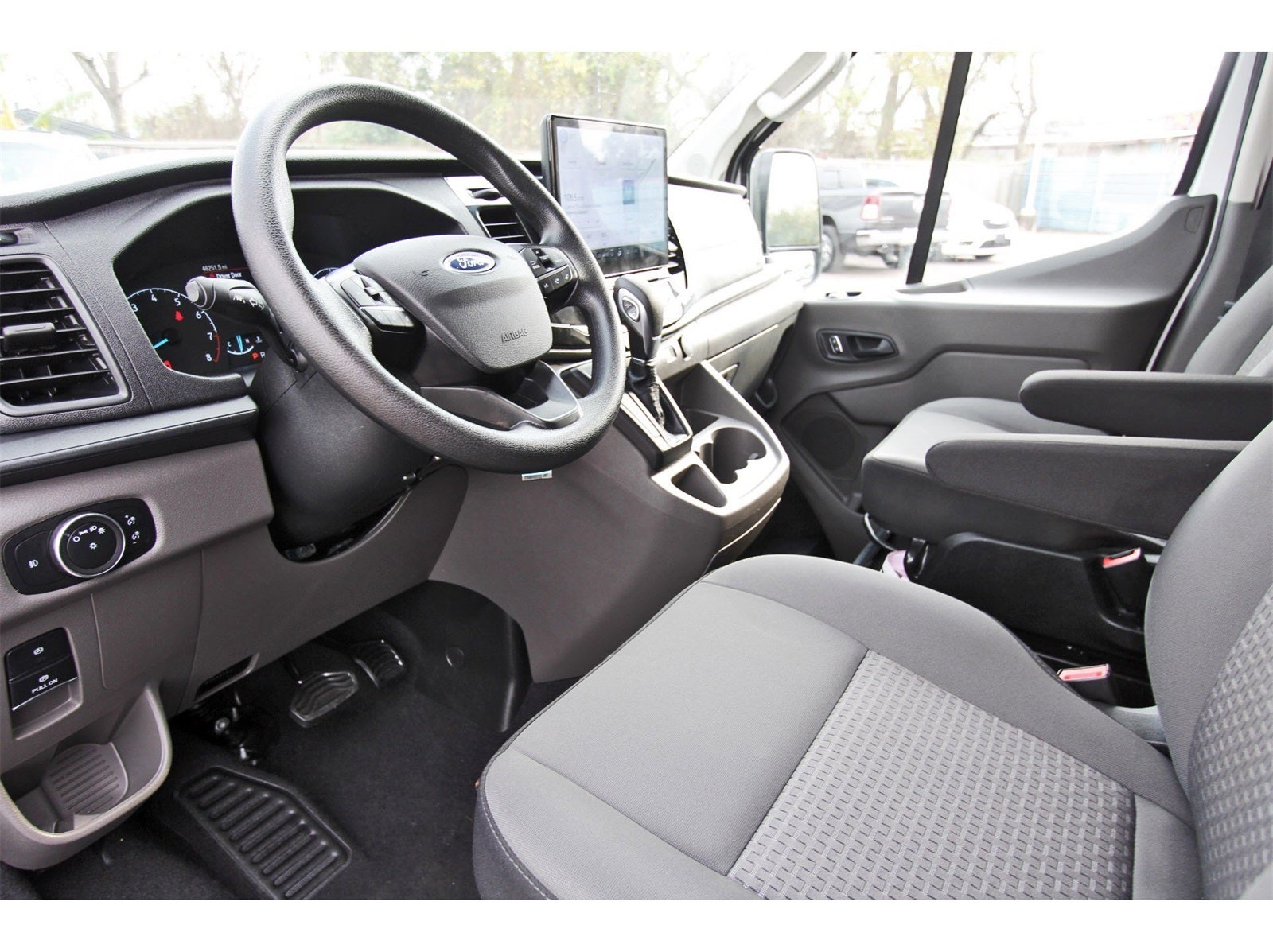 2024 Ford Transit-350 XLT