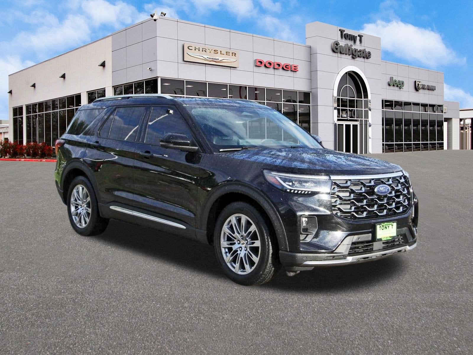 2025 Ford Explorer Platinum