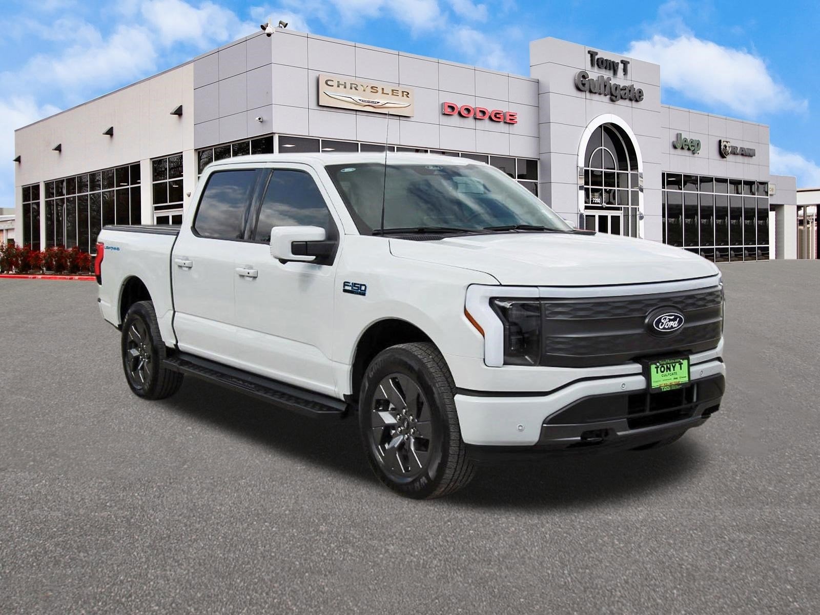 2024 Ford F-150 Lightning Lariat