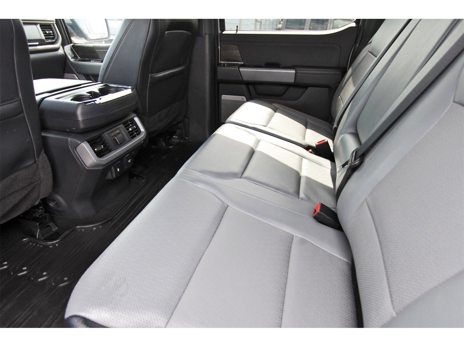 2024 Ford F-150 Lightning Lariat