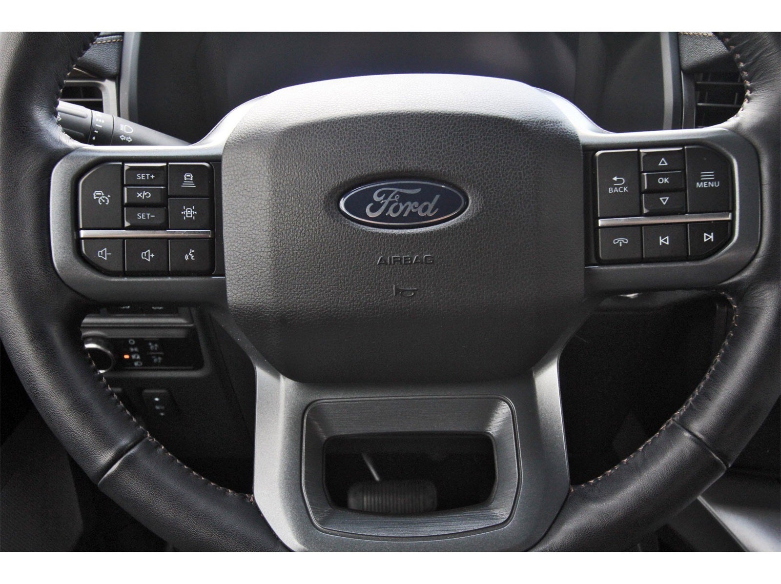 2024 Ford F-150 Lightning Lariat