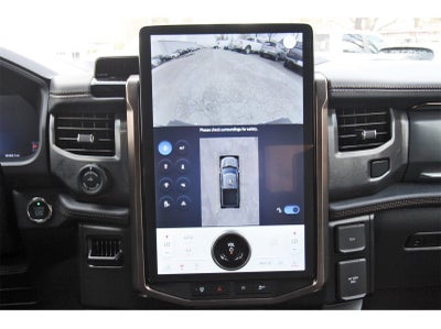 2024 Ford F-150 Lightning Lariat