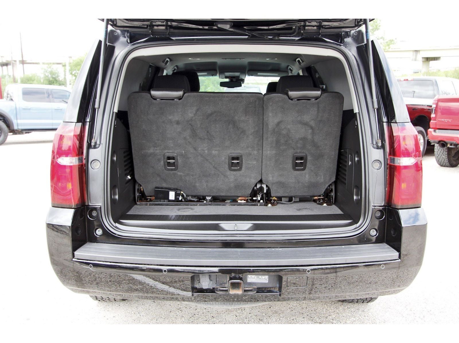2020 Chevrolet Tahoe LS