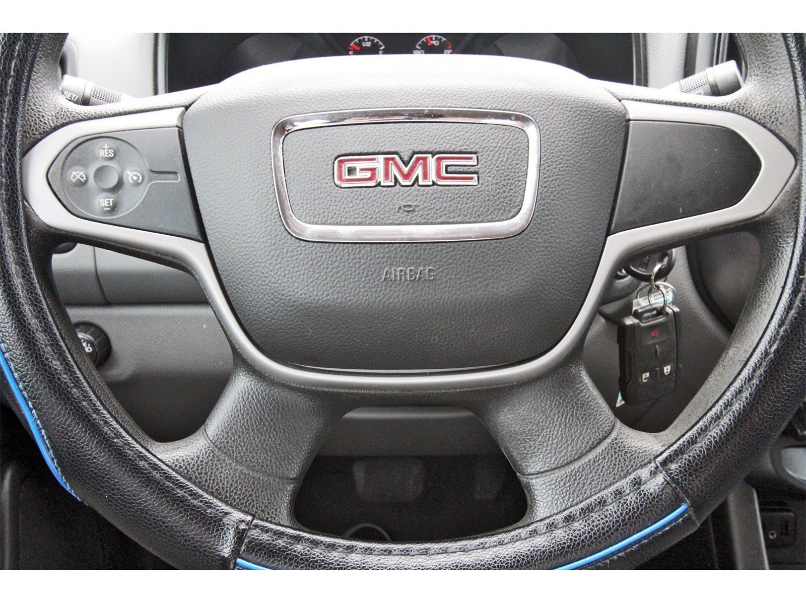 2021 GMC Canyon Elevation Standard