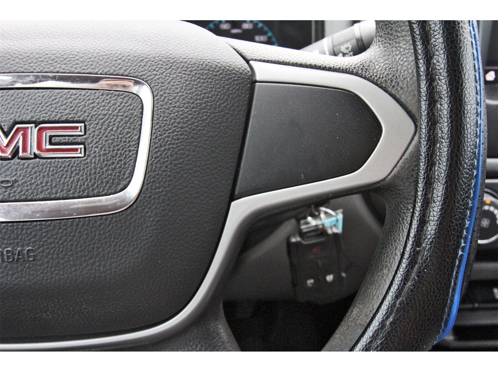 2021 GMC Canyon Elevation Standard