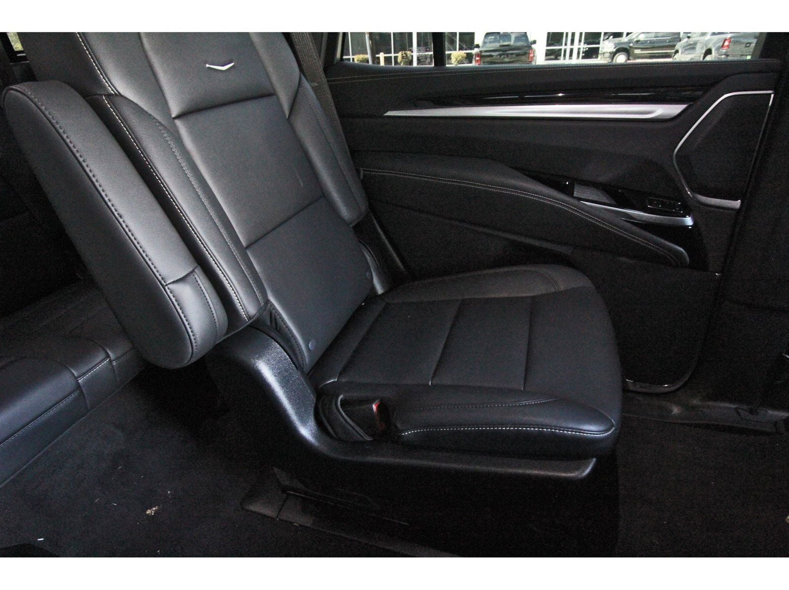 2025 Cadillac Escalade Luxury