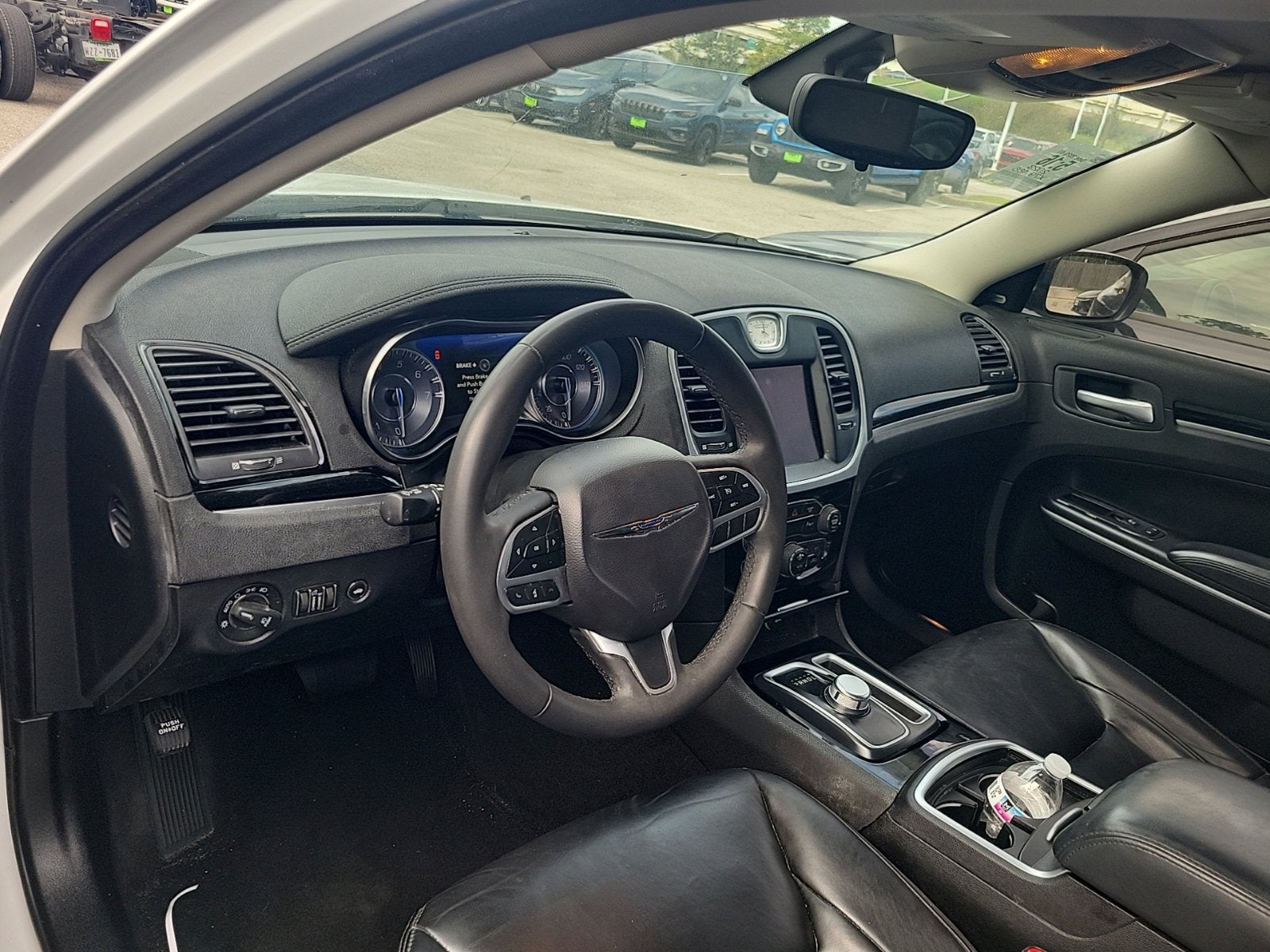 2023 Chrysler 300 Touring
