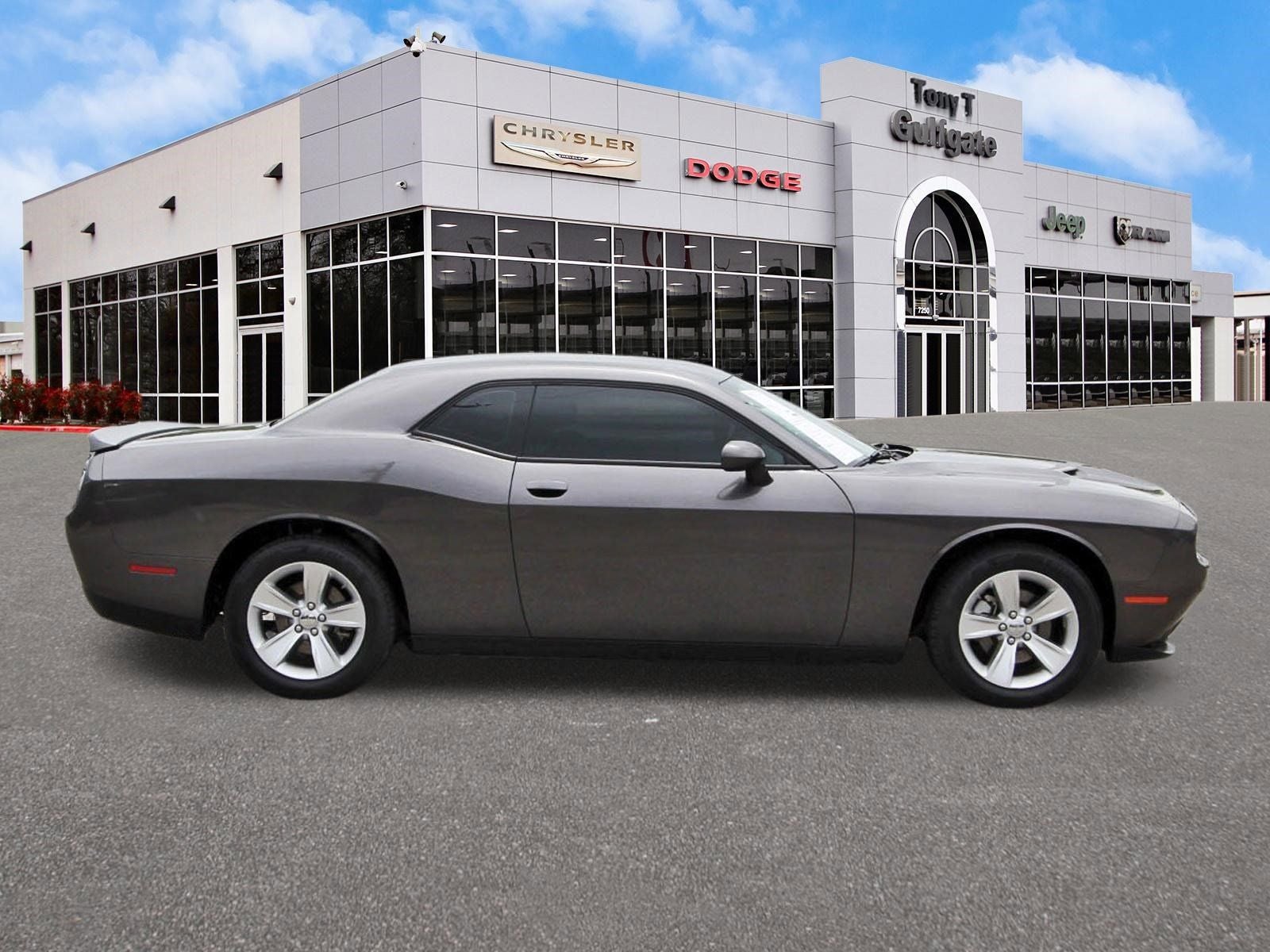 2023 Dodge Challenger SXT