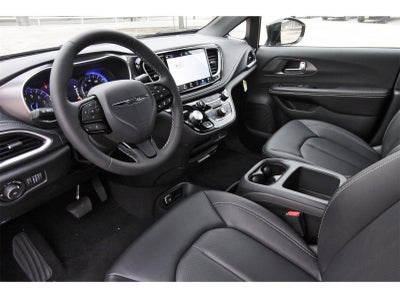 2026 Chrysler Pacifica Select FWD