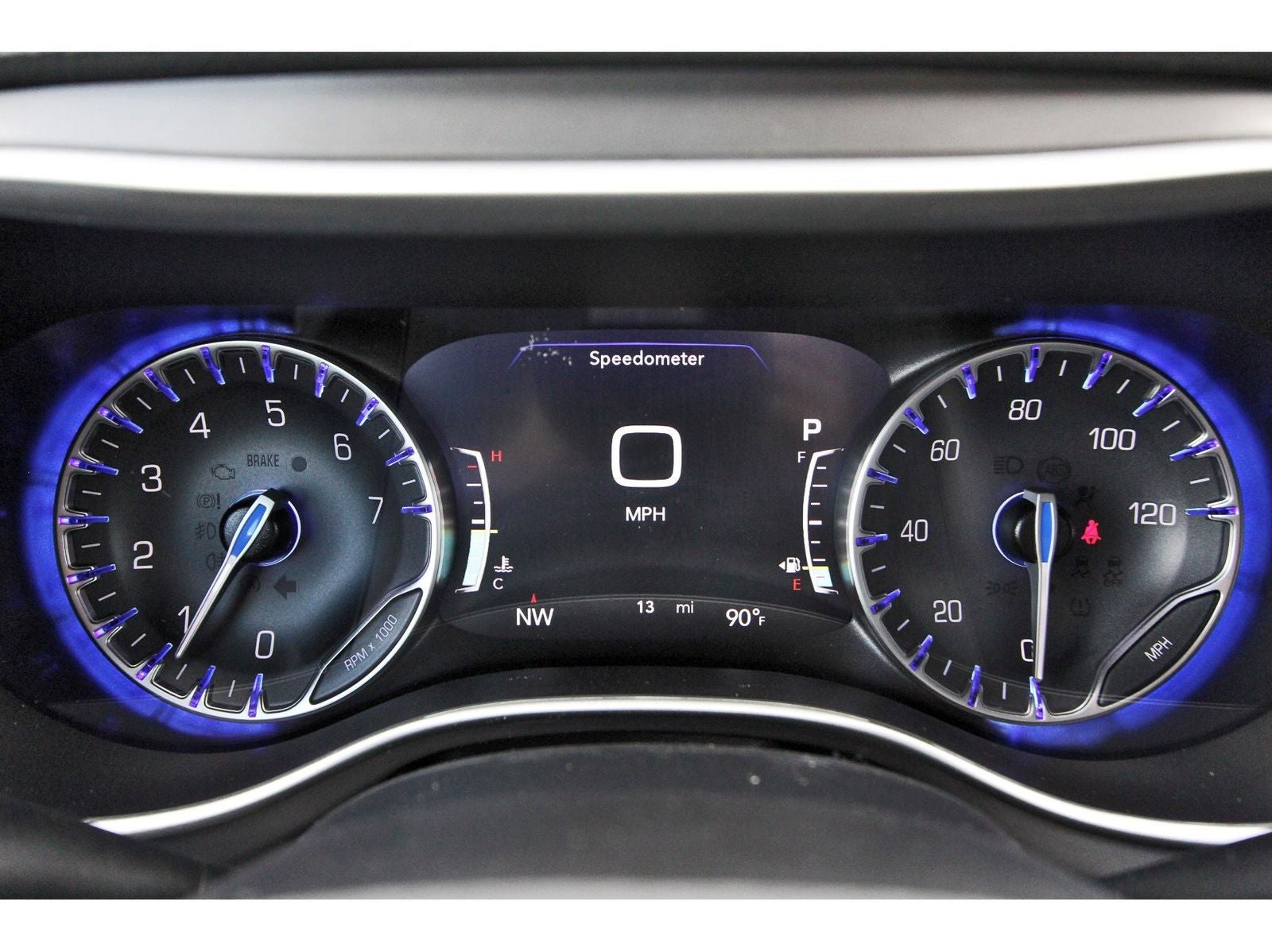 2027 Chrysler Pacifica Select FWD