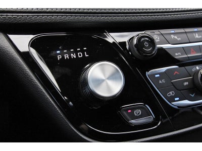 2027 Chrysler Pacifica Select FWD