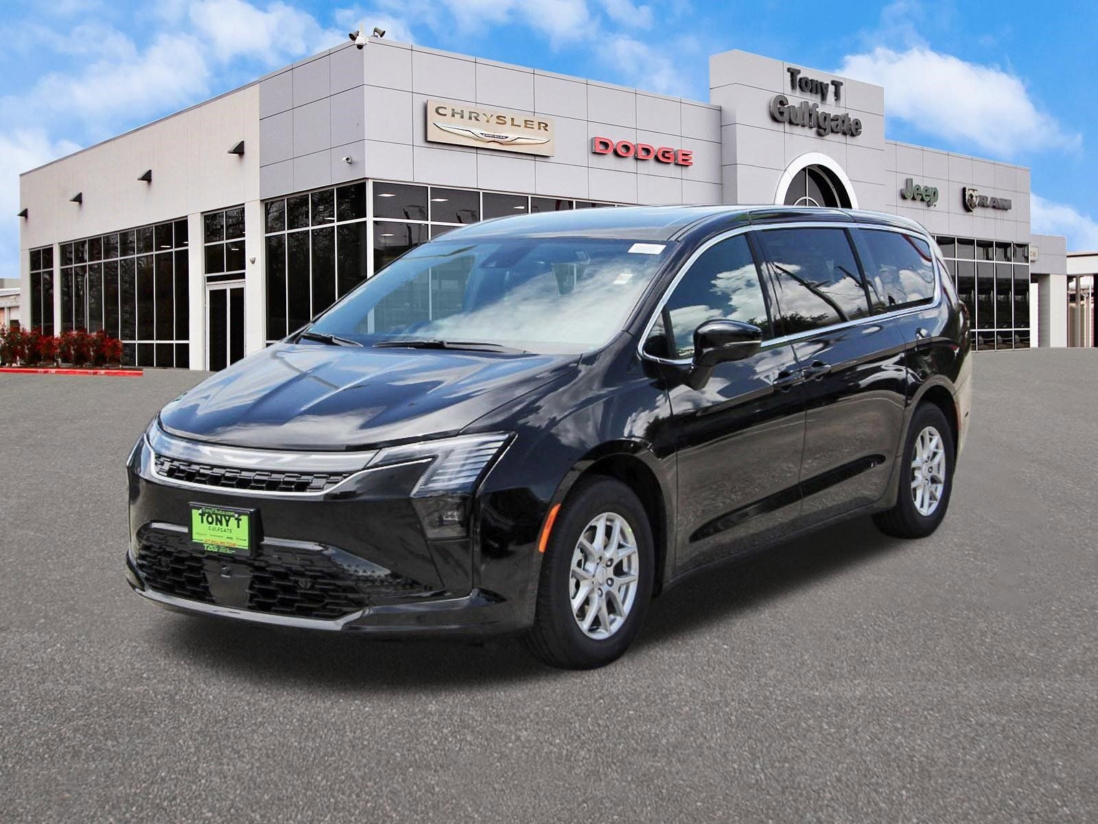2027 Chrysler Pacifica Select FWD
