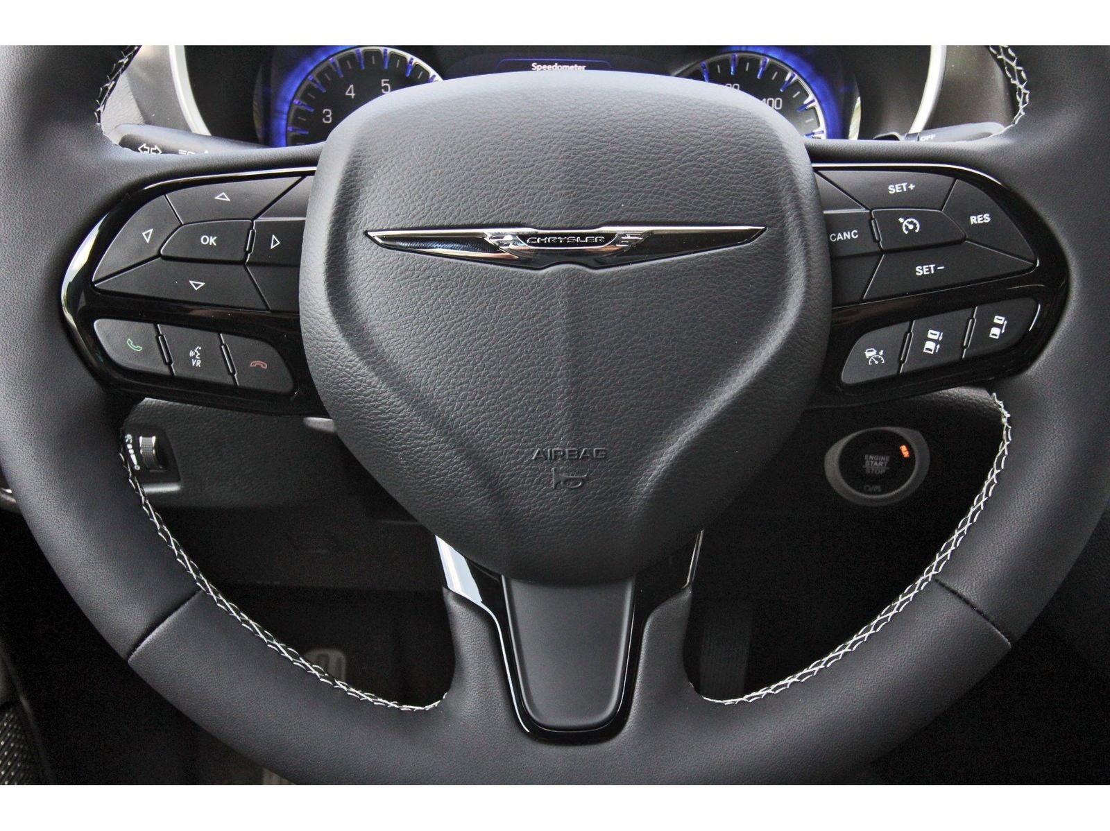 2026 Chrysler Pacifica Select FWD