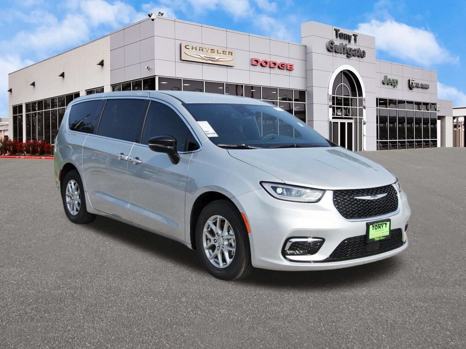 2026 Chrysler Pacifica Select FWD