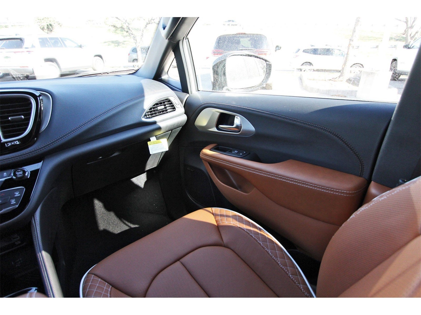 2026 Chrysler Pacifica Pinnacle FWD