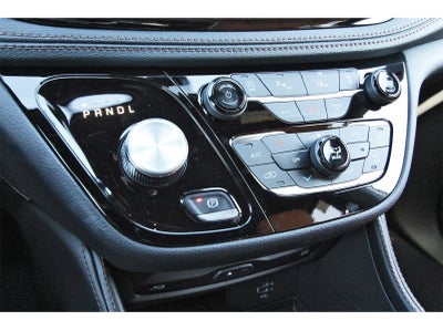 2026 Chrysler Pacifica Pinnacle FWD