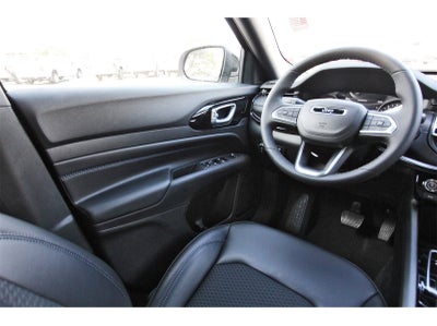 2026 Jeep Compass Latitude Altitude 4x4