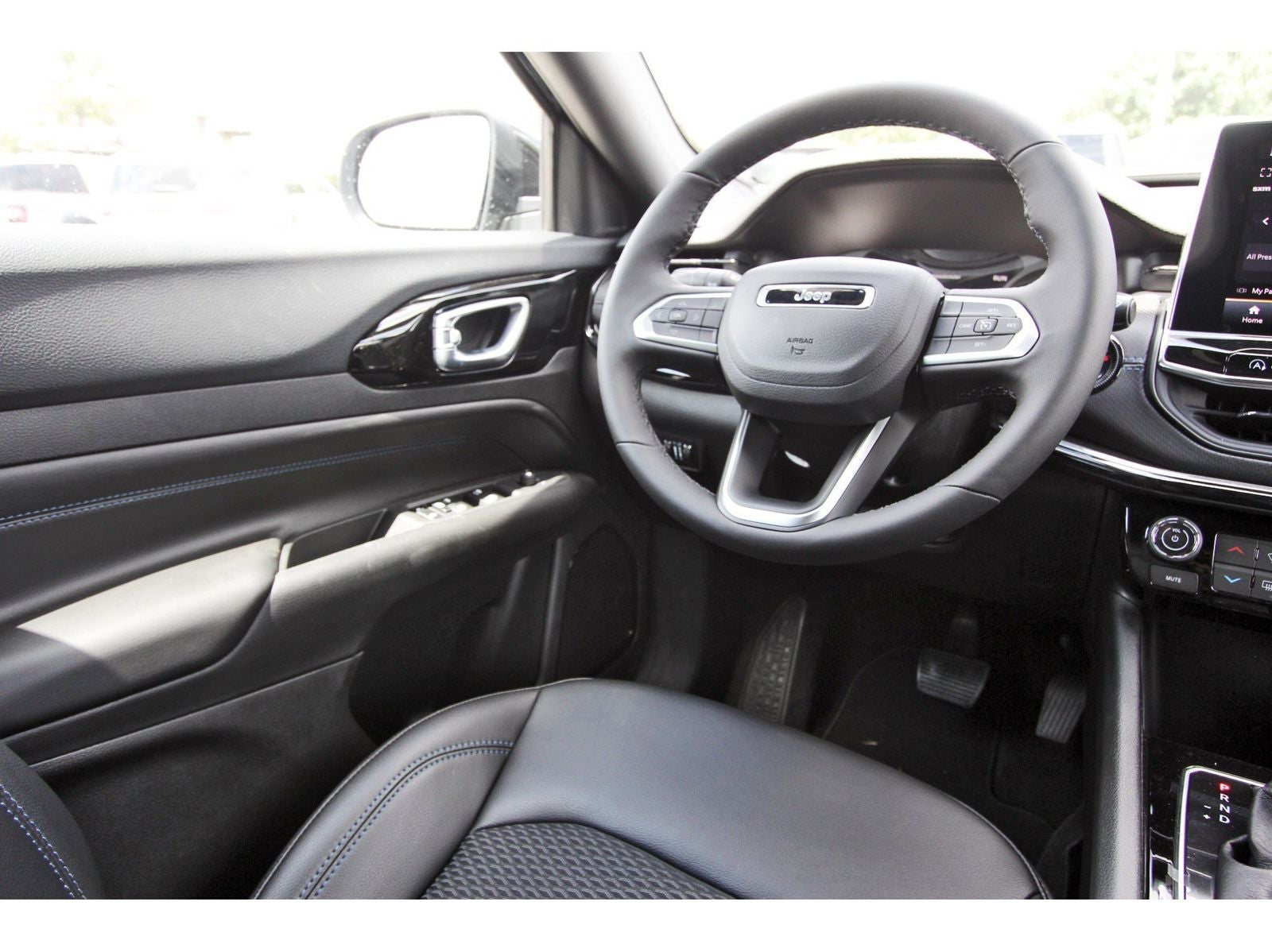 2026 Jeep Compass Latitude Altitude 4x4