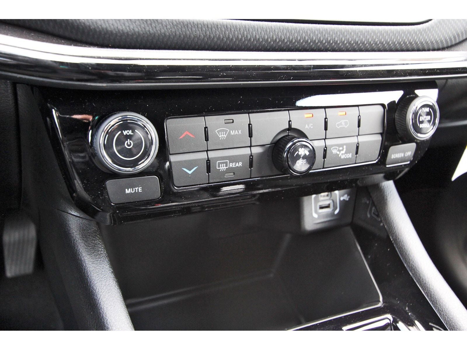 2026 Jeep Compass Latitude Altitude 4x4