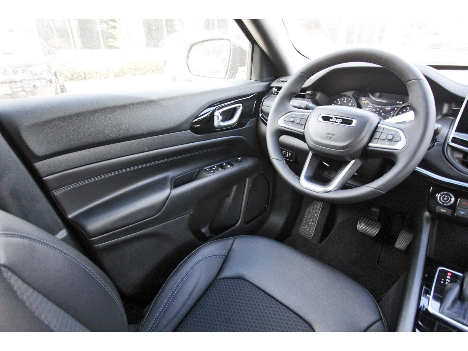 2026 Jeep Compass Latitude Altitude 4x4