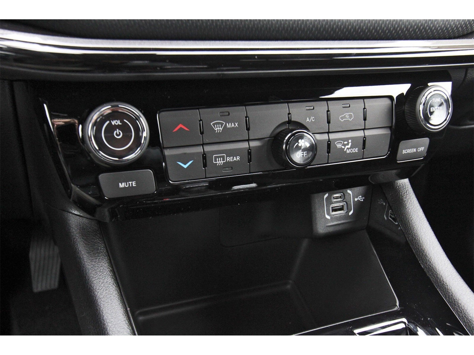 2026 Jeep Compass Latitude Altitude 4x4