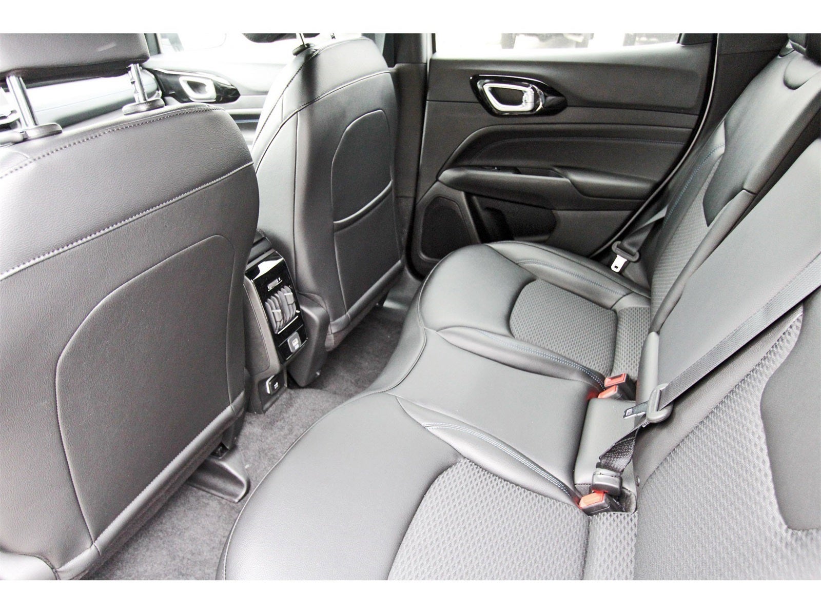 2026 Jeep Compass Latitude Altitude 4x4