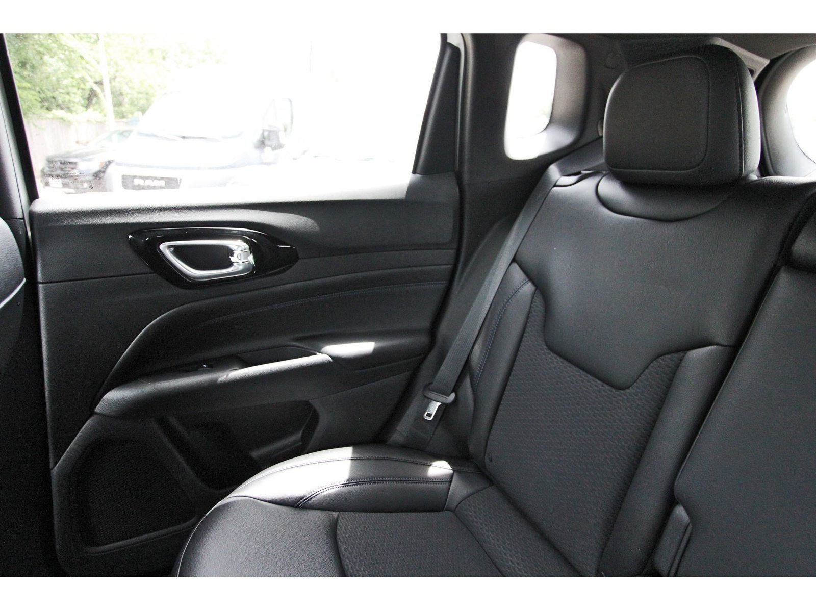 2026 Jeep Compass Latitude Altitude 4x4