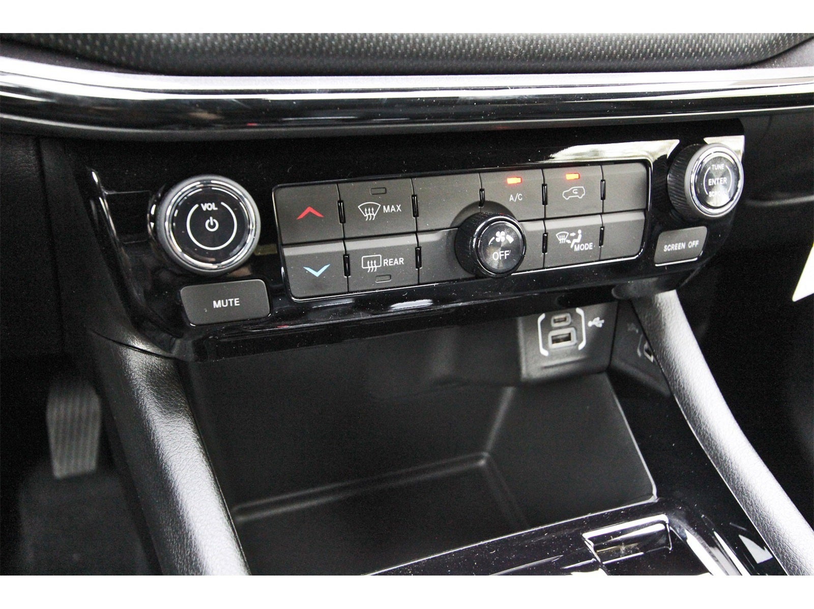 2026 Jeep Compass Latitude Altitude 4x4