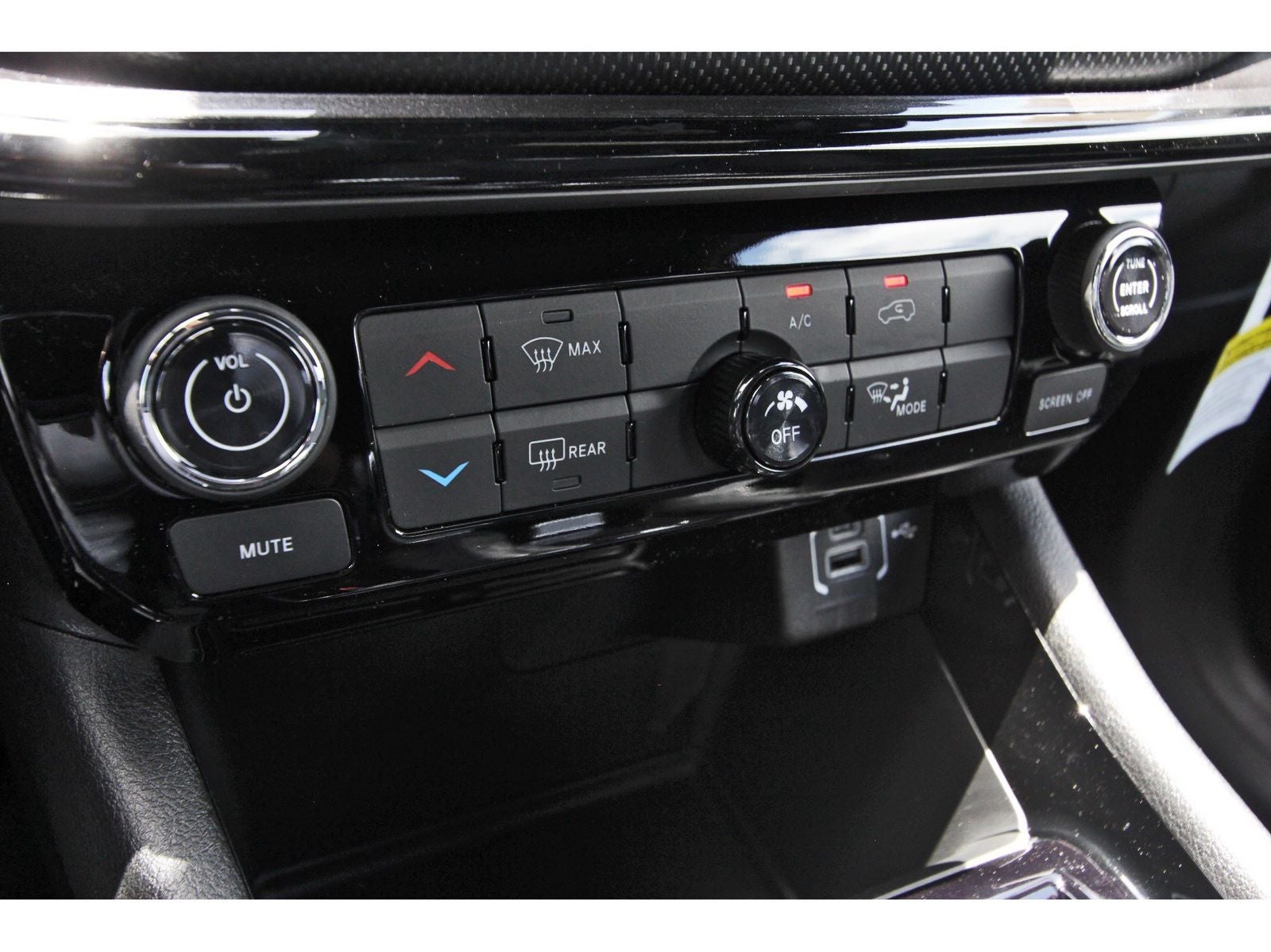 2026 Jeep Compass Latitude Altitude 4x4