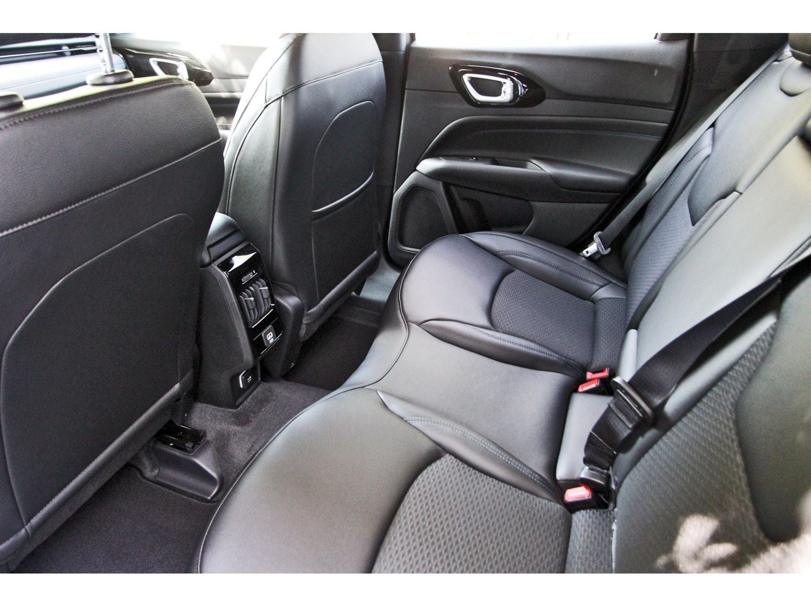 2026 Jeep Compass Latitude Altitude 4x4