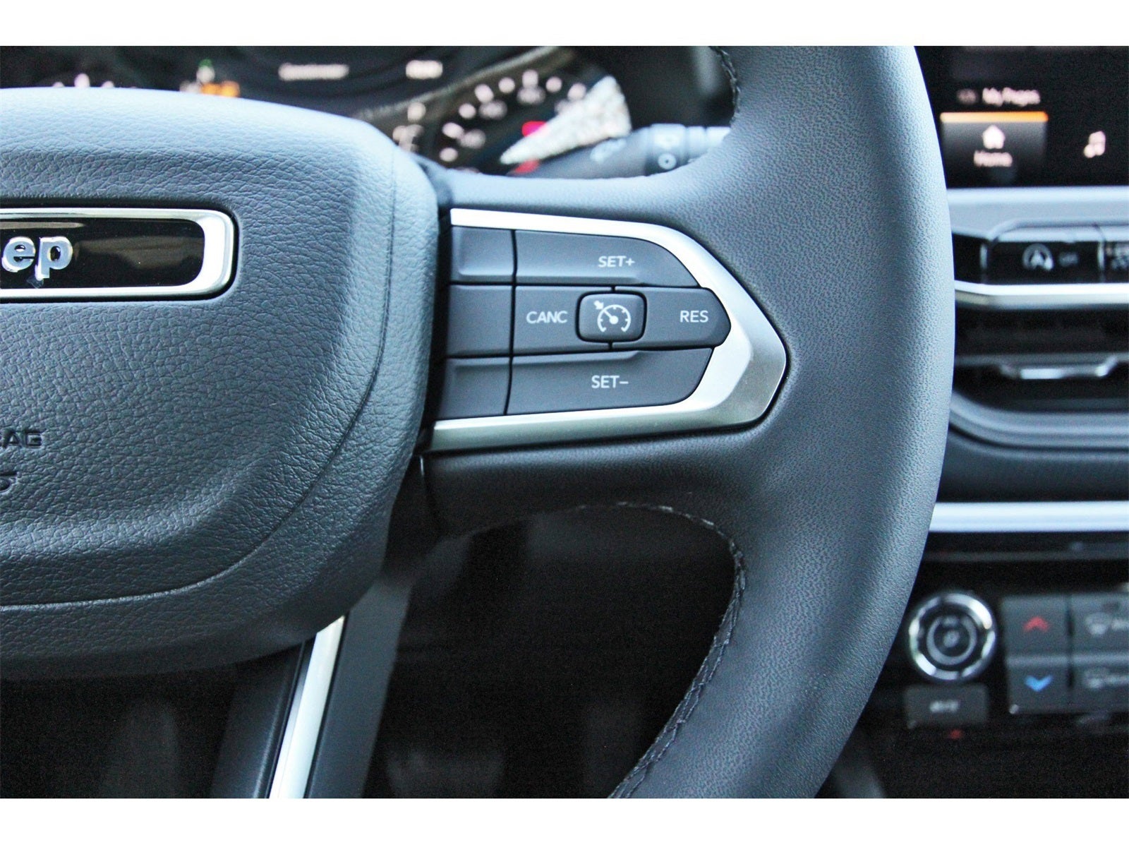 2026 Jeep Compass Latitude Altitude 4x4