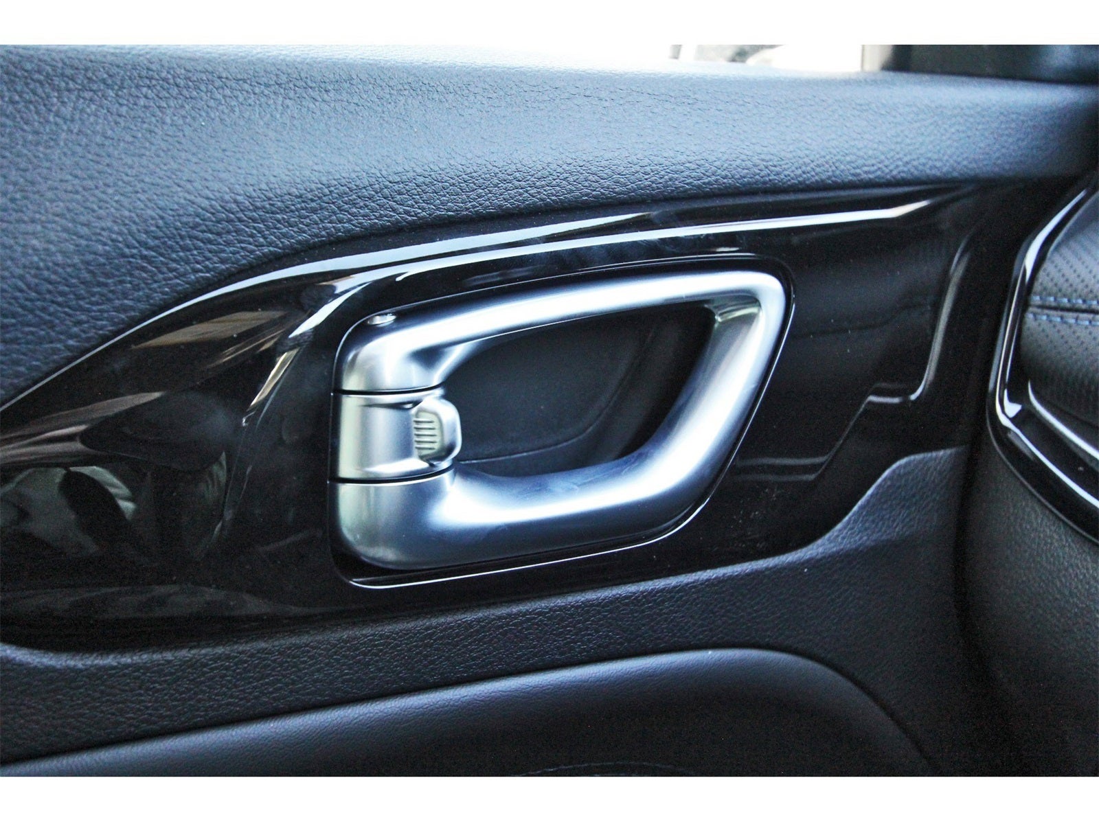 2026 Jeep Compass Latitude Altitude 4x4