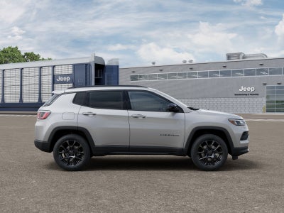 2026 Jeep Compass Latitude Altitude 4x4